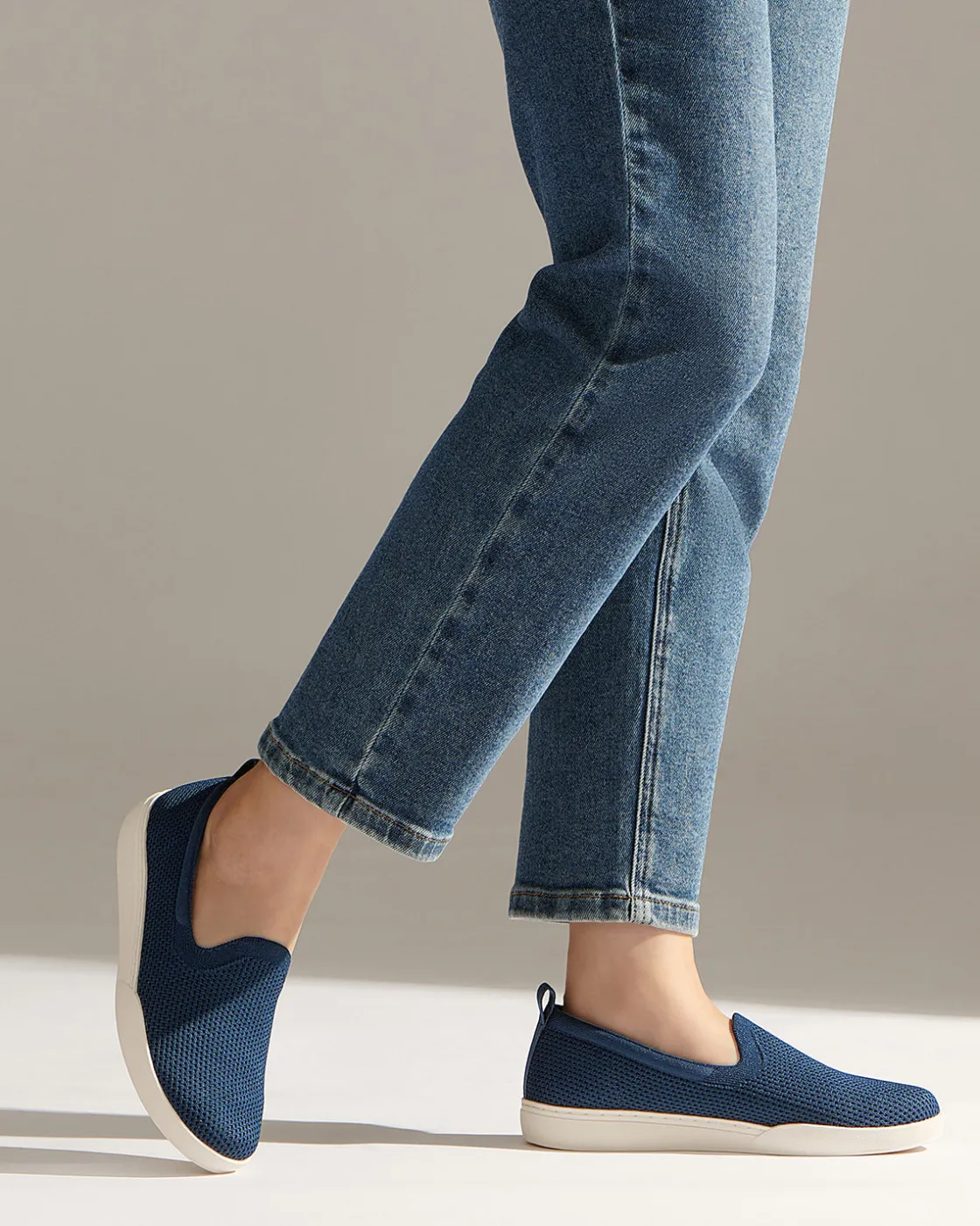 Women ABEO Standard|Education-Encore Knit Slip On