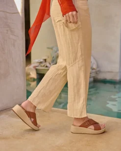 Women ABEO Standard|Education-Solstice Cross Slide