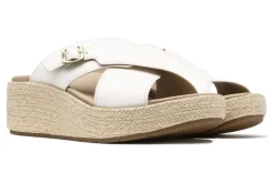 Women ABEO Standard|Education-Solstice Cross Slide