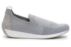 Women ara Active-Leena