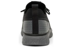 ara Medium|Active-Stephen