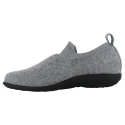 Women Naot Standard|Travel-Nuku