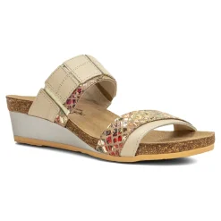 Women Naot Standard|Office-Royalty