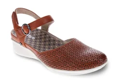 Women Revere Standard|Wide-Calabria