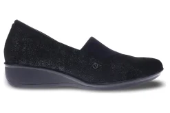 Women Revere Standard|Wide-Naples