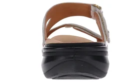 Women Revere Standard|Wide-Rio