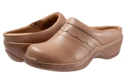 Women Softwalk Wide|Clogs-Amber