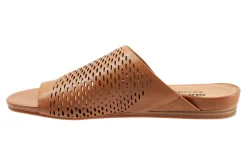 Women Softwalk Wide|Sandals-Corsica II