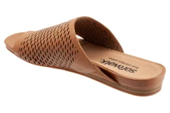 Women Softwalk Wide|Sandals-Corsica II