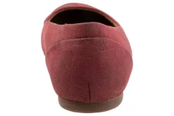 Women Softwalk Extra Wide|Casual Shoes-Sonoma