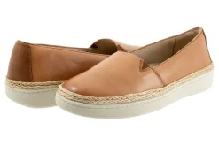 Women Trotters Wide|Casual Shoes-Accent