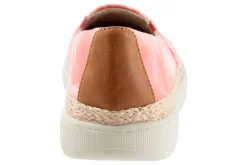 Women Trotters Wide|Casual Shoes-Accent