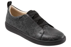 Women Trotters Wide|Casual Shoes-Avrille