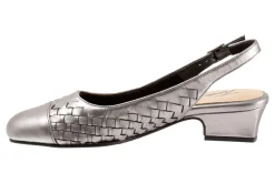 Women Trotters Standard|Extra Wide-Dea Woven