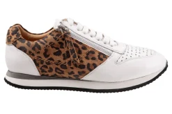 Women Trotters Standard|Casual Shoes-Infinity