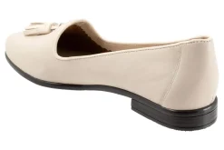 Women Trotters Wide|Narrow-Liz Tassel