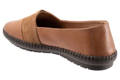 Women Trotters Wide|Casual Shoes-Ruby