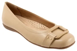 Women Trotters Standard|Wide-Sizzle Signature